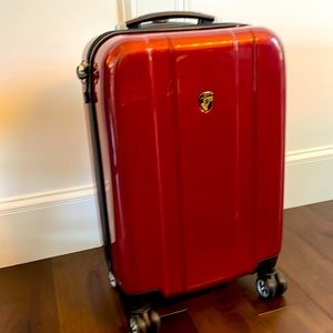 Heys® Para-Lite 21-Inch Hardside Spinner Carry On Luggage in Red